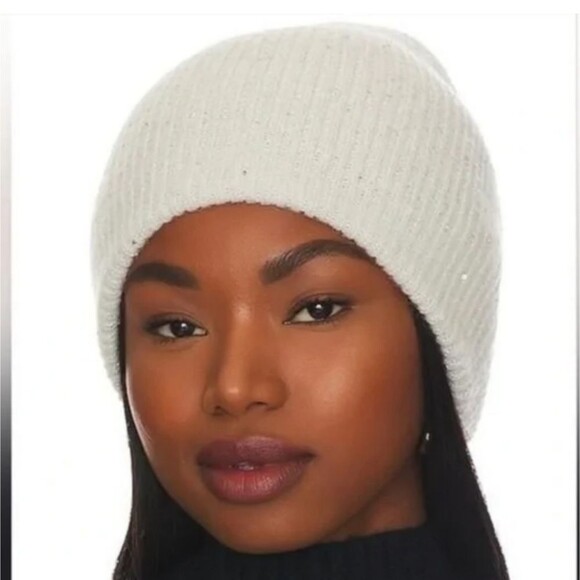 Hat Attack Sparkle Knitted Beanie Winter White Reversible Sequins Women's Unisex - Picture 1 of 8